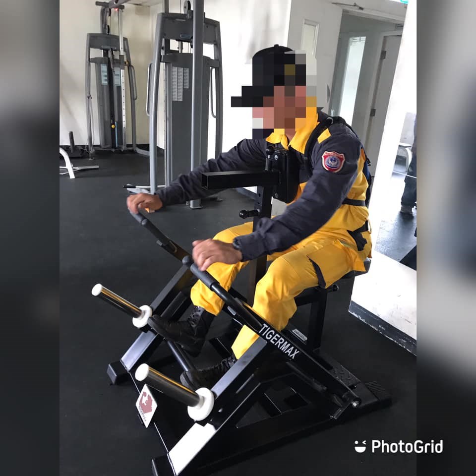 分動式坐姿划船訓練機(台灣製造)